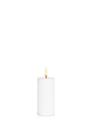 LED Pillar Candle With Wick (5cm x 10cm)