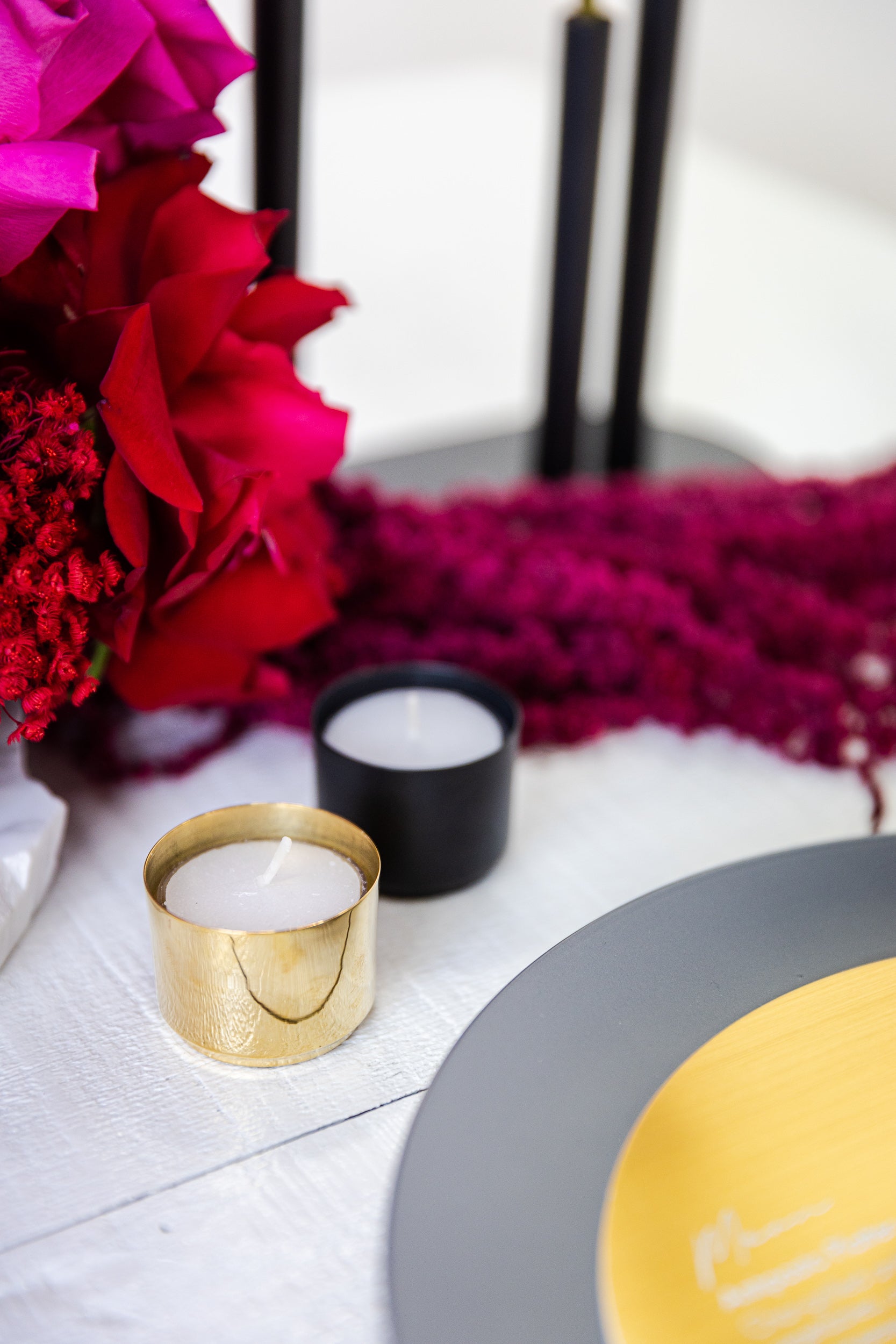 Metal Tealight Candle Holder / Colours