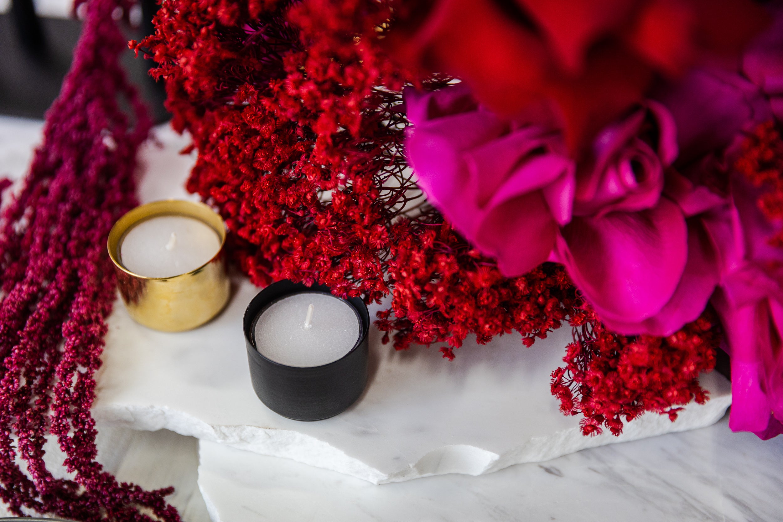 Metal Tealight Candle Holder / Colours