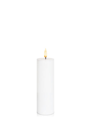 LED Pillar Candle With Wick (5cm x 15cm)