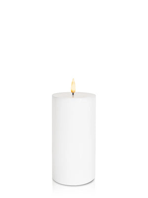 LED Pillar Candle With Wick (8cm x 15cm)